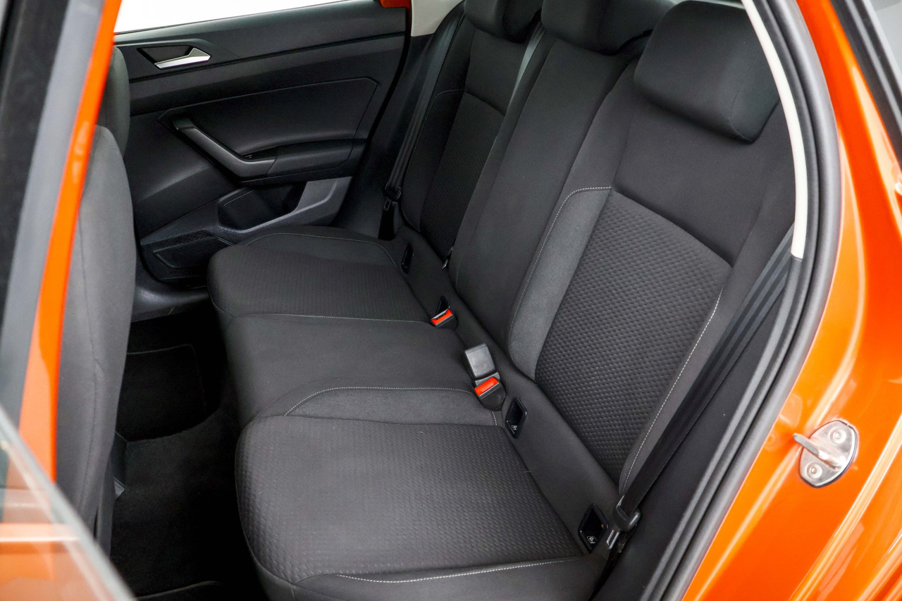 Volkswagen Polo — photo 31