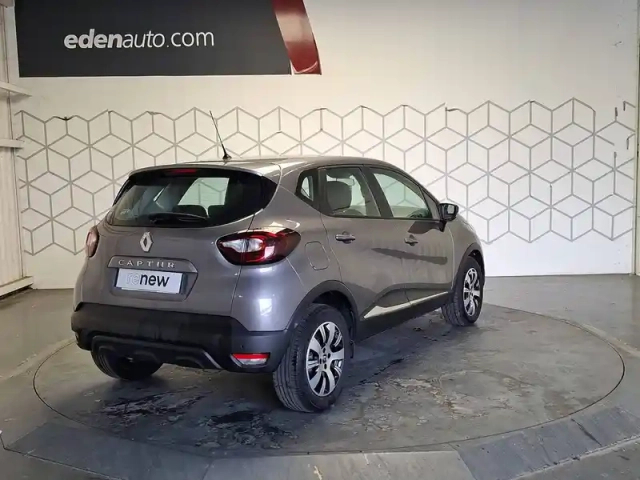 Renault Captur dci 90 e6c — photo 5