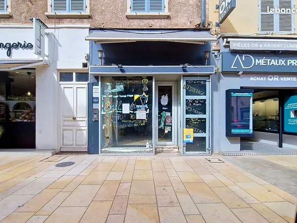 Local commercial 21 m²