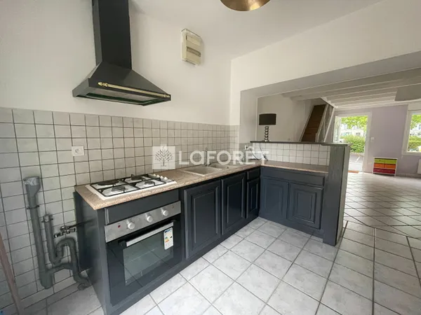 Maison Jarnac 3 pièce(s) 55 m2 - cour