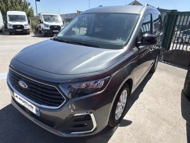 Ford Tourneo Connect 1.5 ecoboost 114 ch titanium tpmr — photo 1