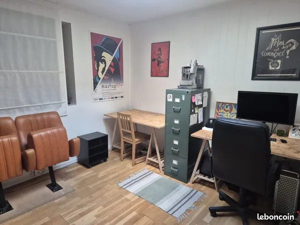 Poste de travail / coworking - Fourche/Place de Clichy