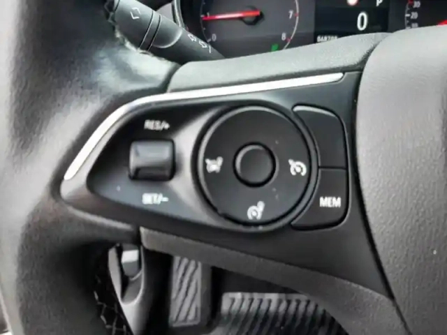 Opel Crossland 1.2 turbo 130ch  ultimate bva — photo 10