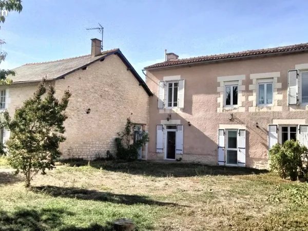Immeuble 8 pièces 216 m²