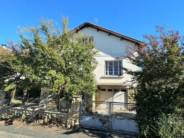 Maison familiale avec potentiel - Quartier recherché de La Moulette à BERGERAC (24)