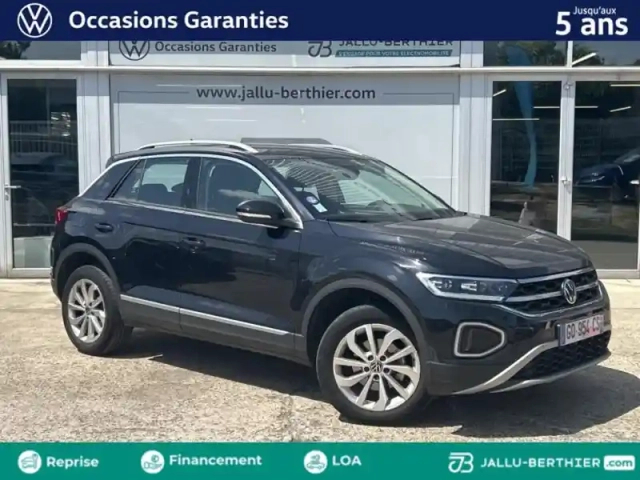 Volkswagen T-Roc 1.5 tsi evo 150ch style dsg7 — photo 2