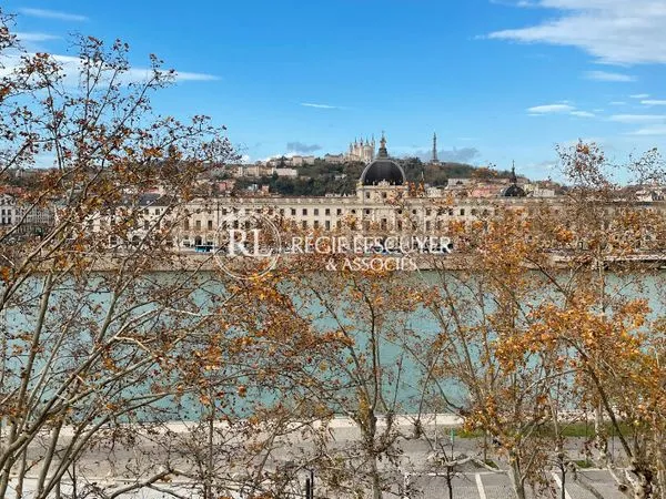 Appartement 4 pièces 72 m²