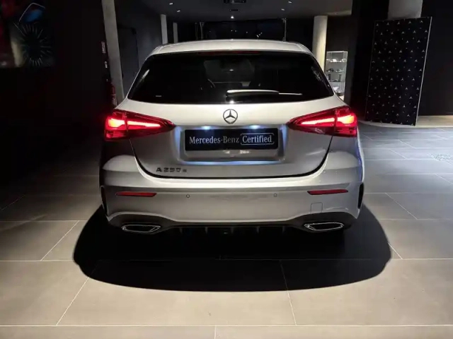 Mercedes Classe A 250 e hybrid eq 8g-dct — photo 57