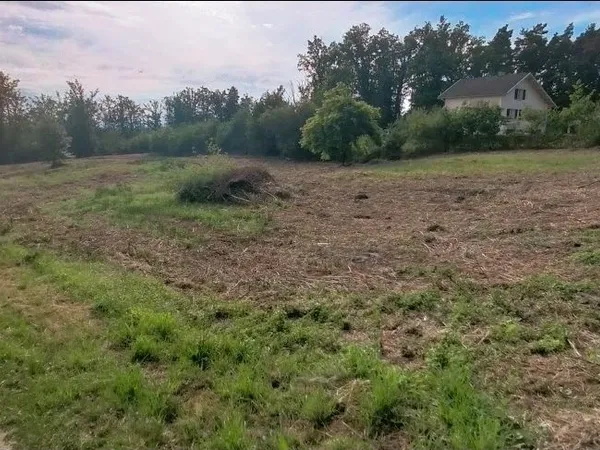 Terrain a vendre sur Paslières