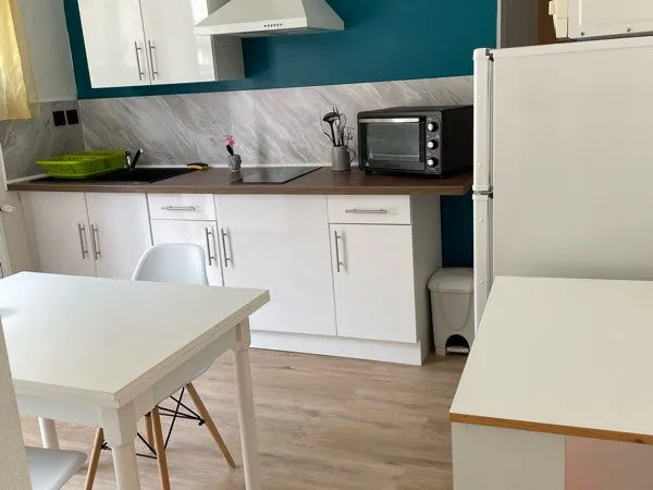 🏡 T2 meublé individuel avec extérieur - Esprit petite maison - Charges comprises