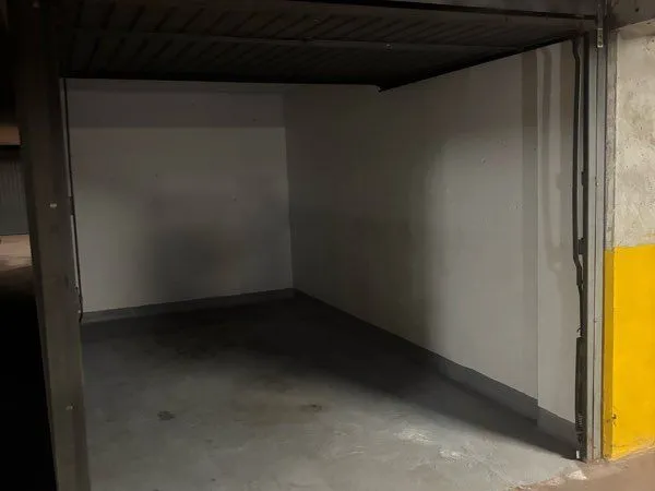 Stationnement Location Villeurbanne   90€