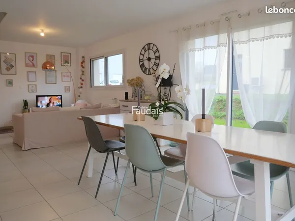 Maison 6 pièces 121 m²