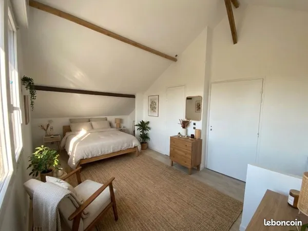 Maison 1 pièce 550 m²