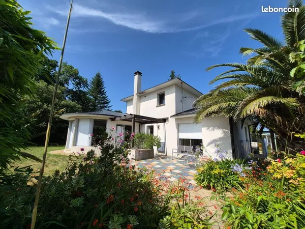 Maison 6 pièces 122 m²