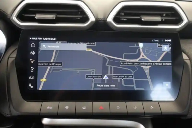 Mg Zs 1.5 l hybrid+ 197 ch — photo 92