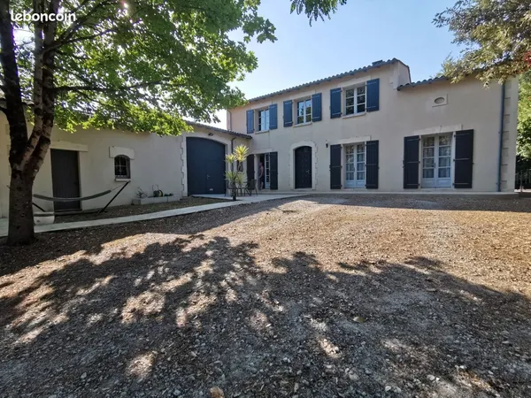 Maison 9 pièces à Linars