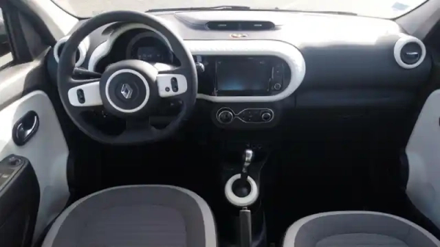 Renault Twingo iii achat intégral - 21 — photo 9