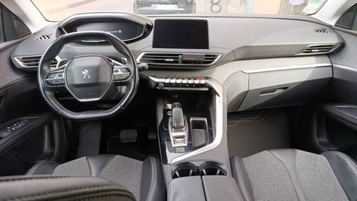 Peugeot 5008 1.2 PureTech 130 EAT6 - Allure – 2018 – 112488 km – Essence – Boîte Automatique — photo 30