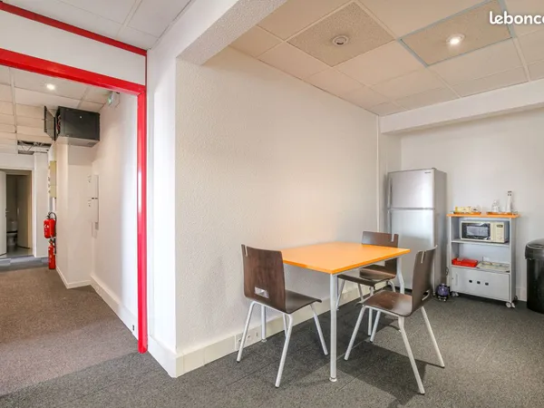 Location bureau privatif Lyon 8