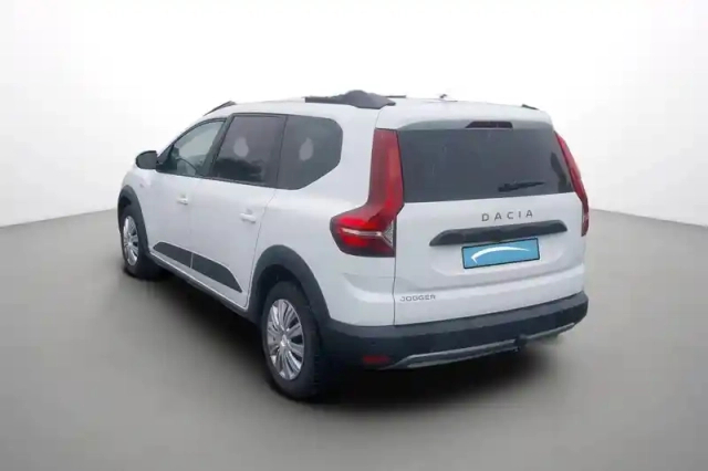 Dacia Jogger eco-g 100 5 places — photo 4