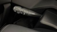 Peugeot 308 1.2 Hybrid 136ch Allure e-DCS6 — photo 24