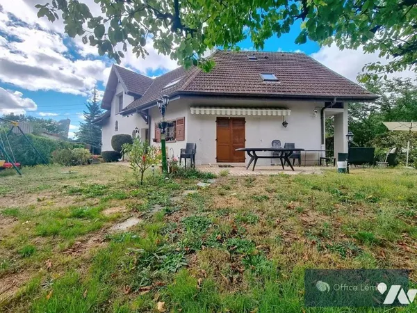 Maison 6 pièces 180 m²