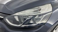 Renault Clio 1.5 dCi 90ch energy Limited 5p Euro6c — photo 17