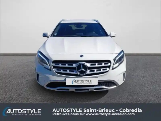 Mercedes Gla 200 d sensation — photo 12