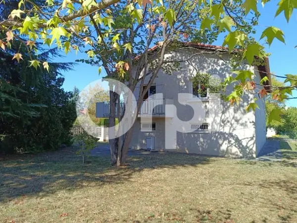 Villa 4 pièces 150 m²