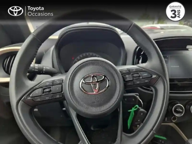 Toyota Aygo X 1.0 vvt-i 72ch design s-cvt — photo 9