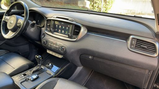 Kia Sorento 2.2 CRDi 200 AWD BVA6 - Ultimate – 2016 – 155093 km – Diesel – Boîte Automatique — photo 30