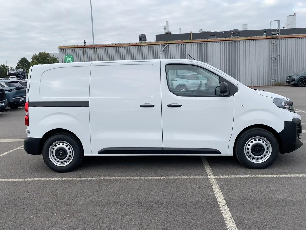 Opel Vivaro fourgon fgn taille m bluehdi 120 s&s bvm6 — photo 4