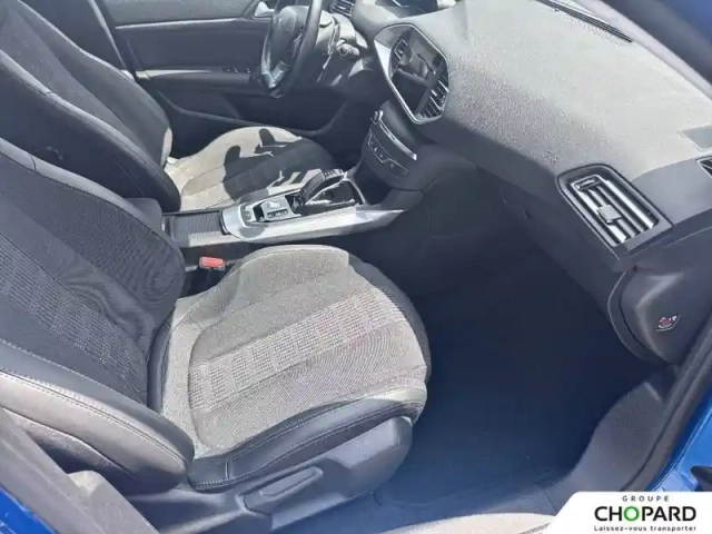 Peugeot 308 sw puretech 130ch s&amp;s eat8 — photo 13