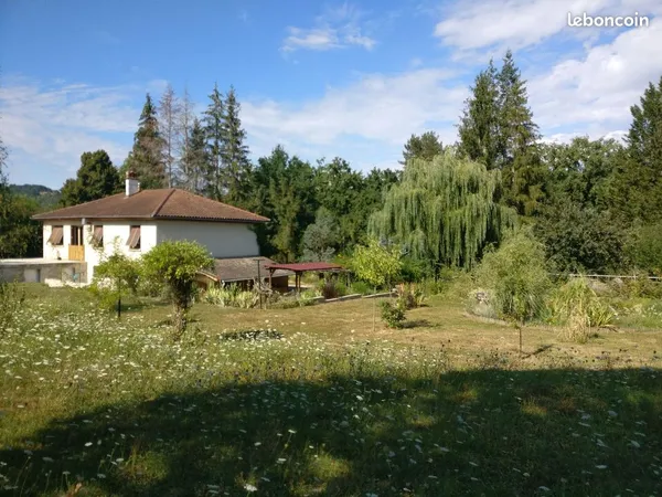 Maison individuelle - 6 pièces - 161 m² - Bagnac-sur-Célé