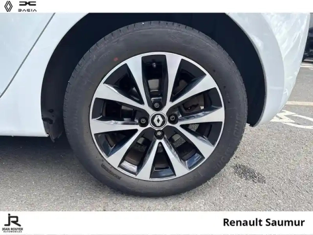 Renault Clio 1.3 tce 140ch techno — photo 8