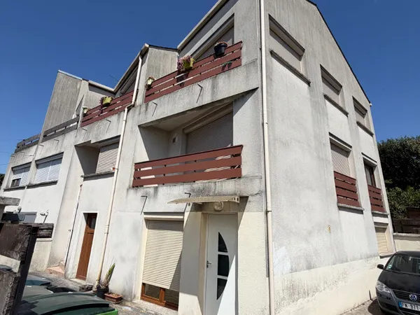 Immeuble 8 pièces 170 m²