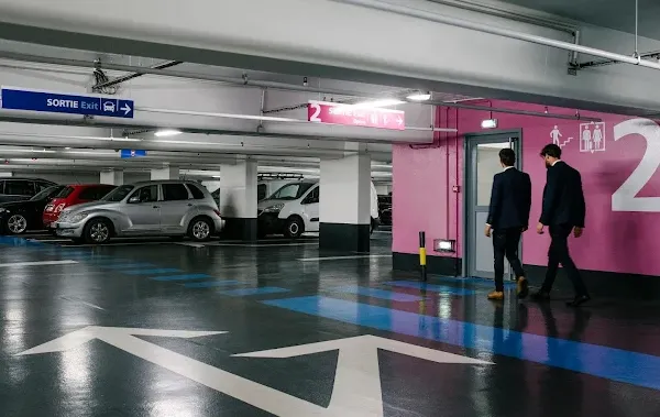 Parking 13 m²