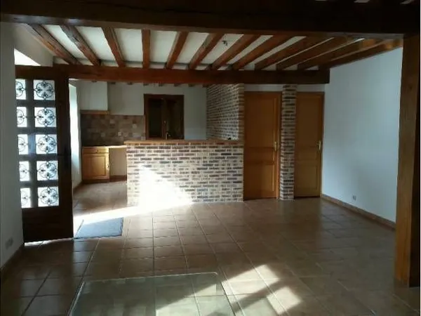 Maison de 100m2 à louer sur Blaincourt-lès-Précy