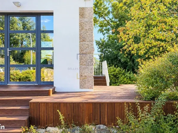 Maison 9 pièces 210 m²