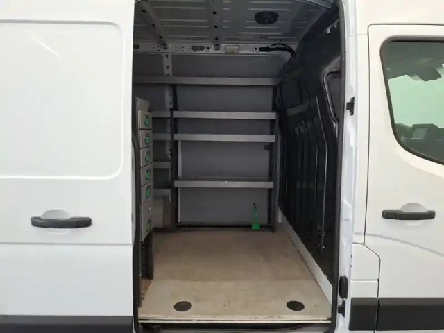Renault Master fgn trac f3300 l1h2 dci 135 — photo 16