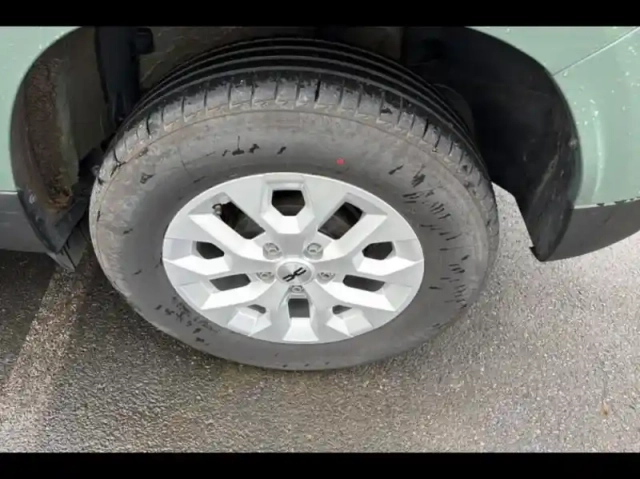 Dacia Duster 1.0 eco-g 100ch expression 4x2 — photo 13