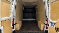 Renault Master F3500 L3H2 2.3 Blue dCi 135ch Grand Confort Euro6 — photo 9