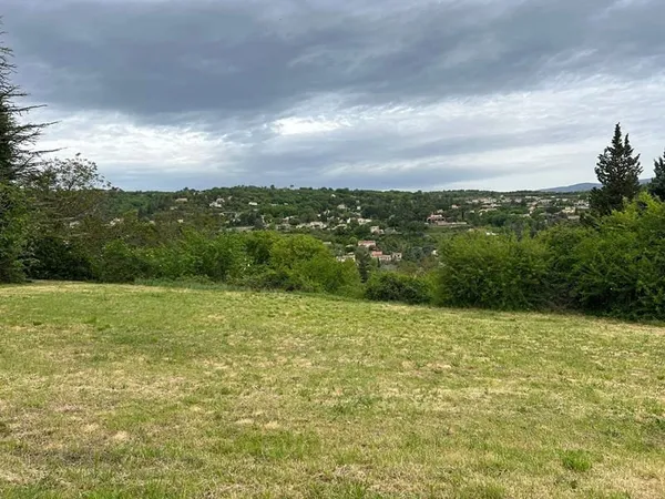 Terrain 7085m² à lotir à Apt