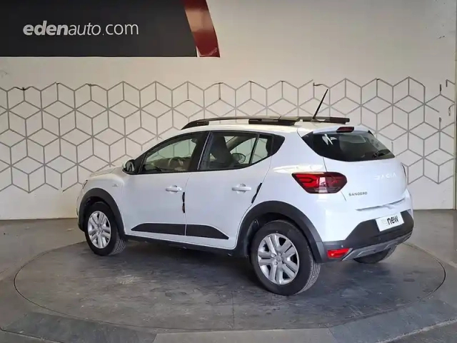 Dacia Sandero tce 90 — photo 2
