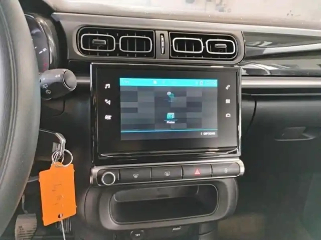 Citroën C3 puretech 83 ch bvm5 max — photo 22