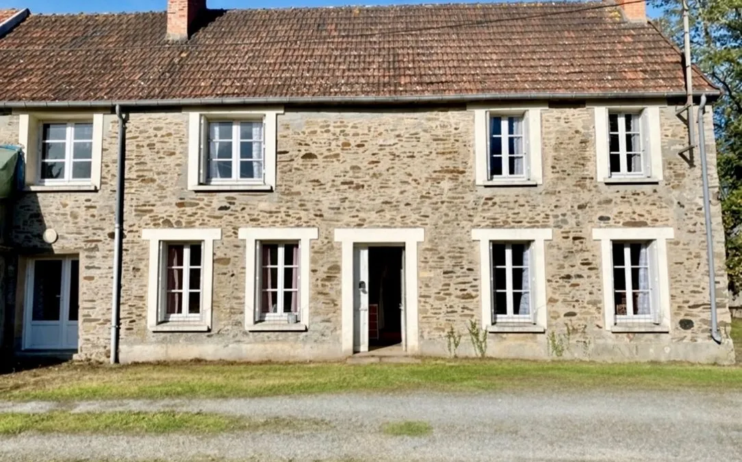 Photo 1