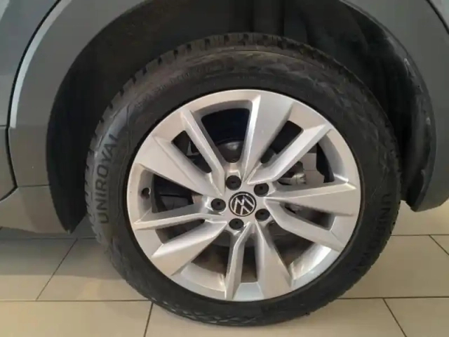 Volkswagen T-Cross 1.0 tsi 110ch style — photo 9