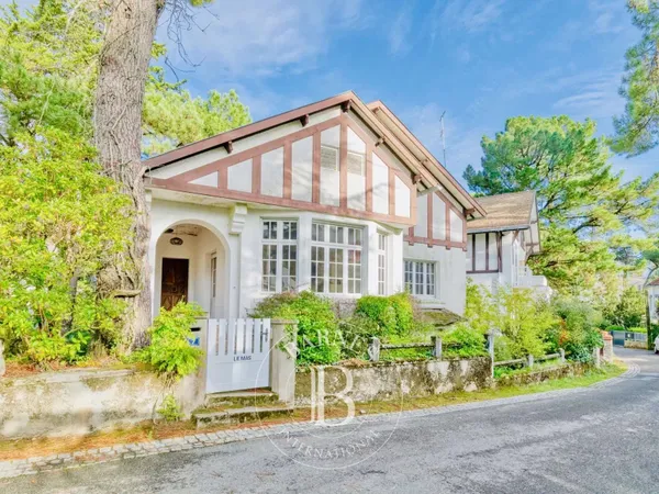 Maison 7 pièces 158 m²