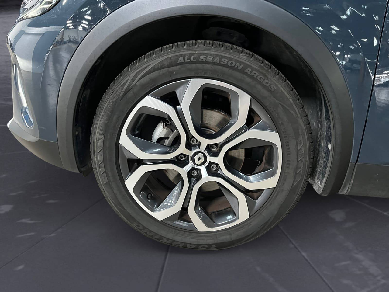 Renault Captur E-Tech full hybrid 145 — photo 9