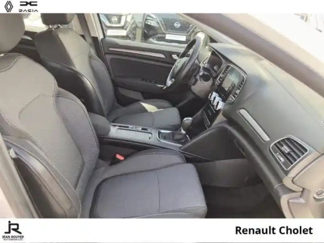Renault Megane 1.5 blue dci 115ch evolution edc -23 — photo 15